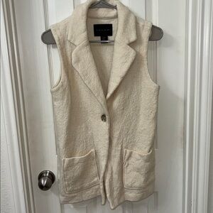 Tahari Off-White Textured Vest